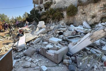 شاهد- الاحتلال يهدم منزلين في قرية الولجة غرب بيت لحم