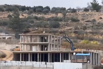الاحتلال يهدم منزلا قيد الإنشاء في الخضر جنوب بيت لحم