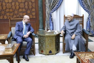 الهباش يطلع شيخ الأزهر على أوضاع المقدسات والوضع الإنساني في فلسطين في ظل استمرار العدوان الإسرائيلي