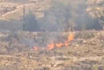 مستوطنون يضرمون النار في أراضي المواطنين شمال غرب رام الله