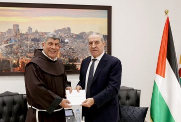 الاحتلال يمنع نائب الرئيس من المشاركة في قداس منتصف الليل