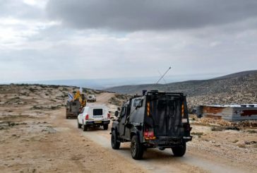 الاحتلال يهدم مساكن ومنشآت في مسافر يطا ويشرد ثلاث عائلات