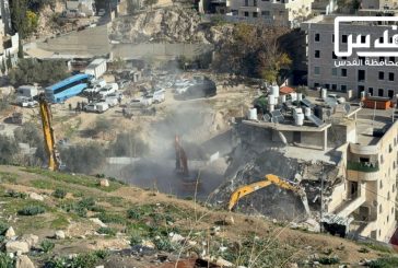الاحتلال يهدم عمارة سكنية في سلوان جنوب المسجد الأقصى