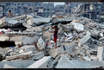 الدفاع المدني بغزة يناشد إخلاء المباني غير الصالحة للسكن