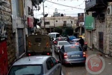 أثناء توجههما للمدرسة.. الاحتلال يعتقل طفلين من بيت امر