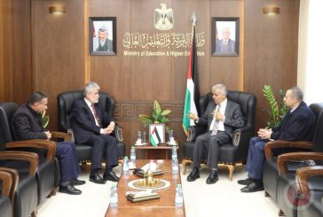 برهم يبحث مع سفير فلسطين في بولندا دعم التعليم العالي وتعزيز المنح الدراسية