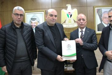 رئيس سلطة الأراضي يلتقي مدير عام الخدمات الطبيةويبحثان التعاون