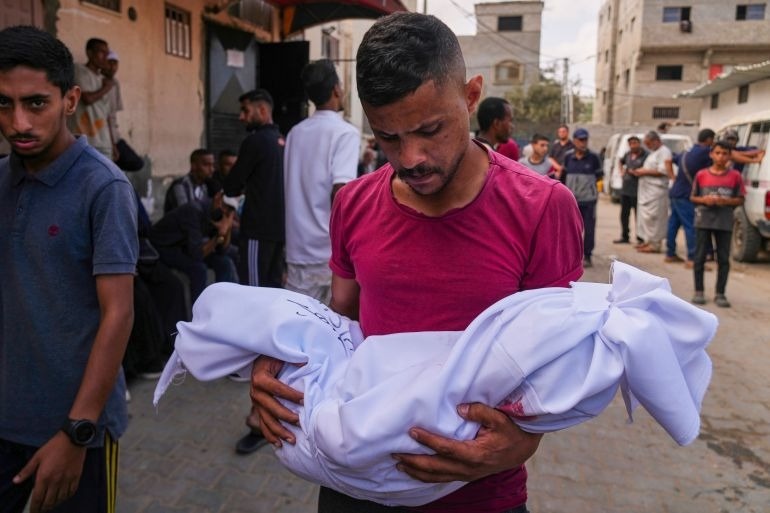ارتفاع حصيلة الشهداء في قطاع غزة إلى 71,441 منذ بدء العدوان