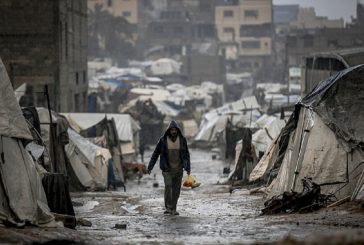غارات شرقي دير البلح وخان يونس وإطلاق نار شرق غزة