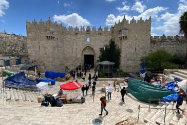 تجار القدس ينتظرون بأمل انتعاش اسواقهم في شهر رمضان الفضيل رغم الظروف الصعبة