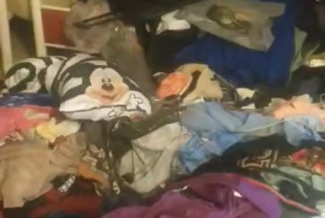 الاحتلال يداهم عددا من منازل المواطنين في الزاوية غرب سلفيت ويسرق مبالغ مالية