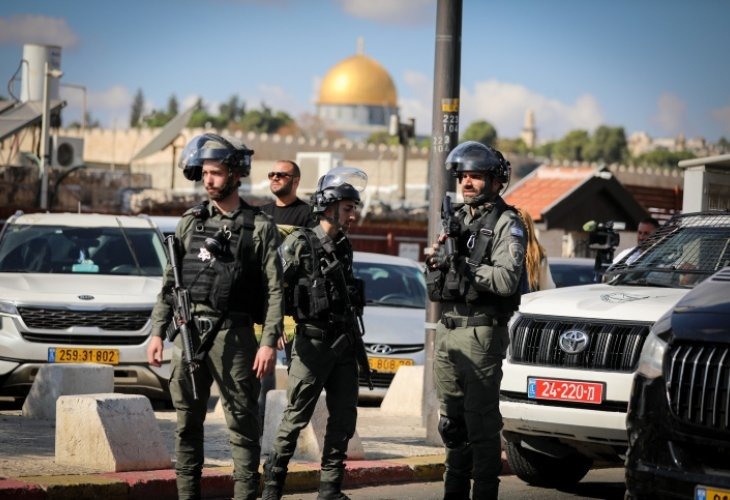 محافظة القدس: تصعيد في اعتداءات الاحتلال والمستعمرين على بلدات وأحياء القدس