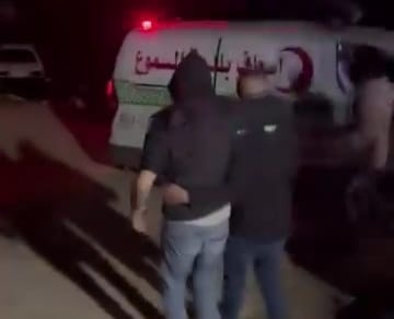 المستوطنون يهاجمون منازل وممتلكات المواطنين جنوب يطا والسموع
