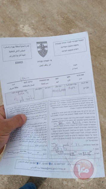 الاحتلال يخطر بهدم شبكة كهرباء بطول 2 كم في بلدة إذنا