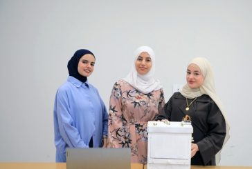 طالبات الهندسة في الجامعة العربية الأمريكية يبتكرن نظاما ذكيا لمراقبة خلايا النحل وتحقيق استدامة الإنتاج