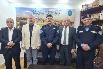 مدير شرطة الخليل يتوعد الخارجين على القانون عقب أحداث بيت أمر ويدعو لتعزيز السلم الأهلي