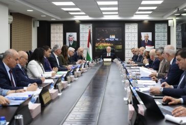 الحكومة: قرارات طارئة لمواجهة الأزمة المالية واعتماد دوام جزئي للموظفين