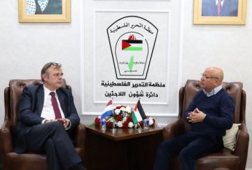 أبو هولي يبحث مع السفير الهولندي سبل دعم الاونروا وحماية ولايتها من مخاطر الاستهداف الوجودي