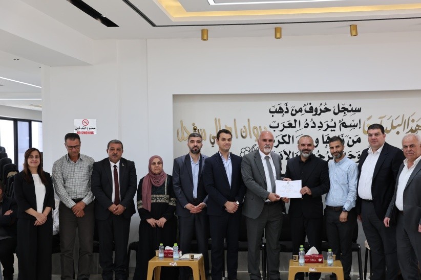 وفد وزاري يطّلع ميدانياً على احتياجات المواطنين وتحدياتهم في ترمسعيا والمغير وسنجل