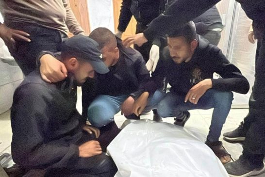 غزة : شهيد وإصابتان بقصف مسيرة للاحتلال قرب مدخل مخيم البريج وسط قطاع غزة