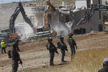 القدس : الاحتلال يهدم منشآت سكنية وزراعية في بلدة مخماس