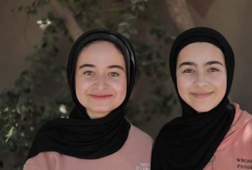 من بين الركام يولد الأمل.. شقيقتان غزيتان تفوزان بجائزة الأرض 2026