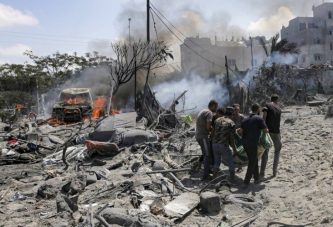 شهيدان ومصابون بقصف إسرائيلي استهدف مواطنين غرب خان يونس