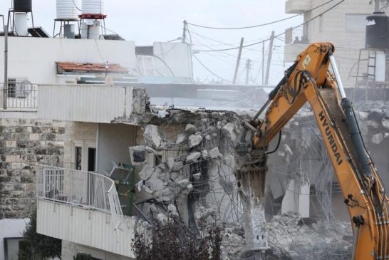 سلفيت : الاحتلال يشرع بهدم منزل في كفر الديك
