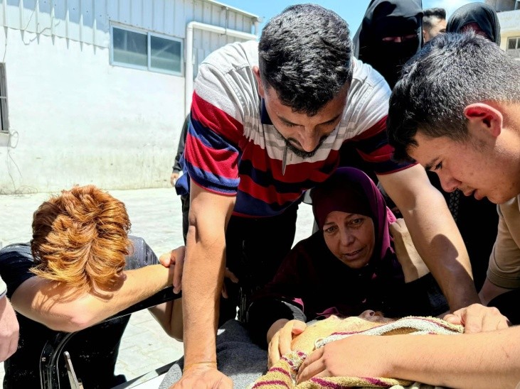 شهيدان واصابات في خروقات لملف وقف إطلاق للنار بقطاع غزة