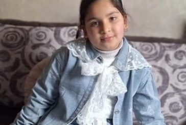 الطفلة تولين… تسع سنوات تنتظر حضن والدها خلف حدود الحرب والغربة