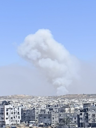 جيش الاحتلال يحرق عشرات المنازل والممتلكات شرق مخيم جباليا