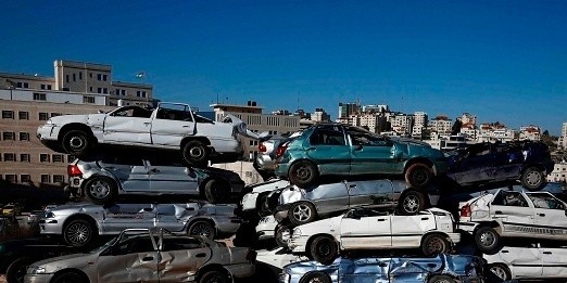 الدفاع المدني يدعو أصحاب مشاطب السيارات وتجميع “الخردة” لتصويب أوضاعهم
