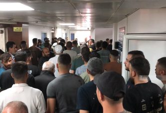 نابلس : تشييع جثامين شهداء قرية تل الأربعة إلى مثواهم الأخير فجرا بسبب قيود الاحتلال